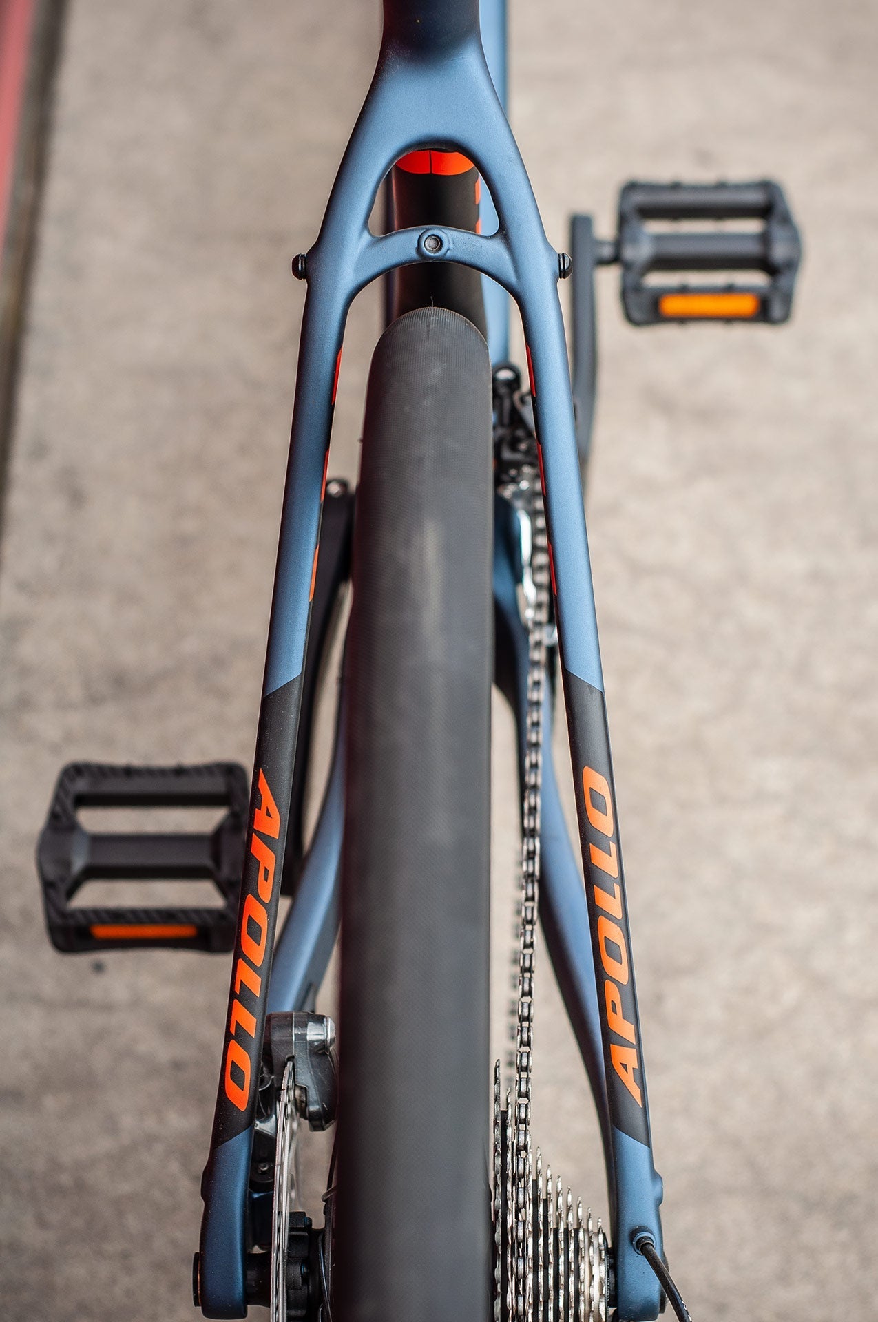 Scout 30 Matte Slate/Black/Orange