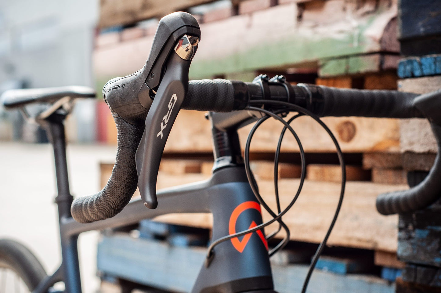 Scout 30 Matte Slate/Black/Orange