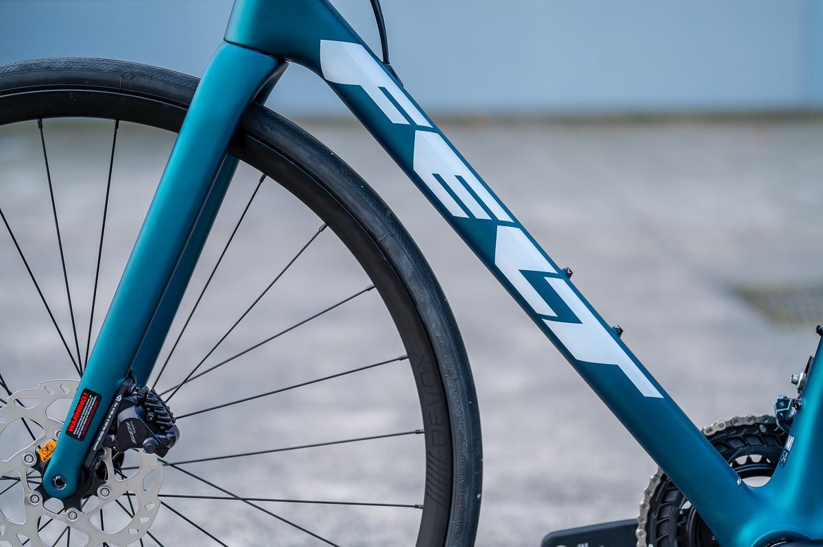 Felt FR | Advanced |105 (Matt Bay Blue/Wh/Or)