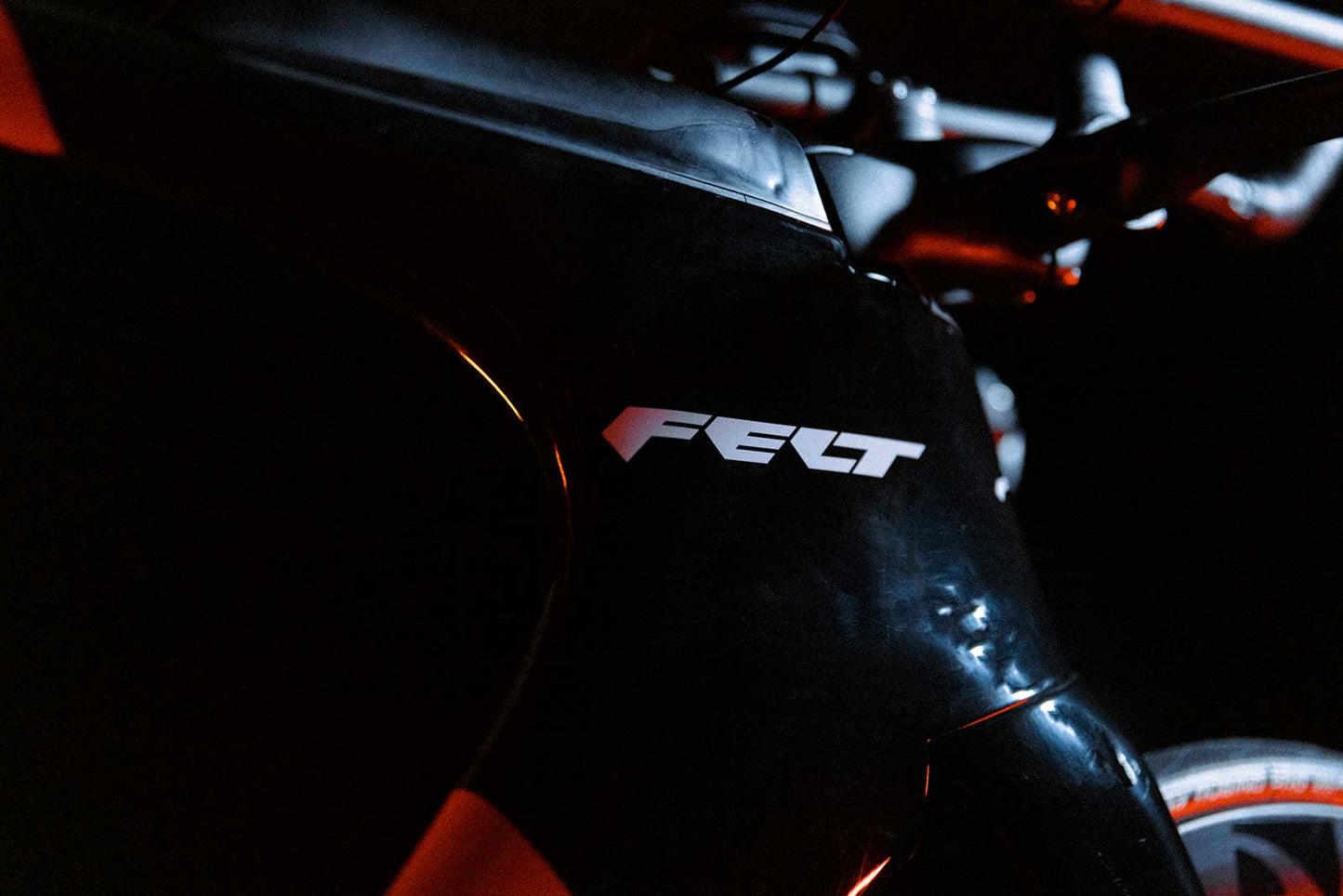 Felt IAx | Advanced | Rival eTap AXS (Hibiscus)