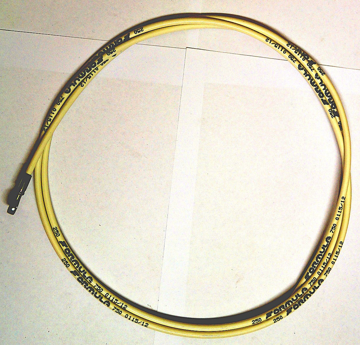 HYDRAULIC HOSE - FORMULA - WHITE 200cm to suit R1/RX/THE 1