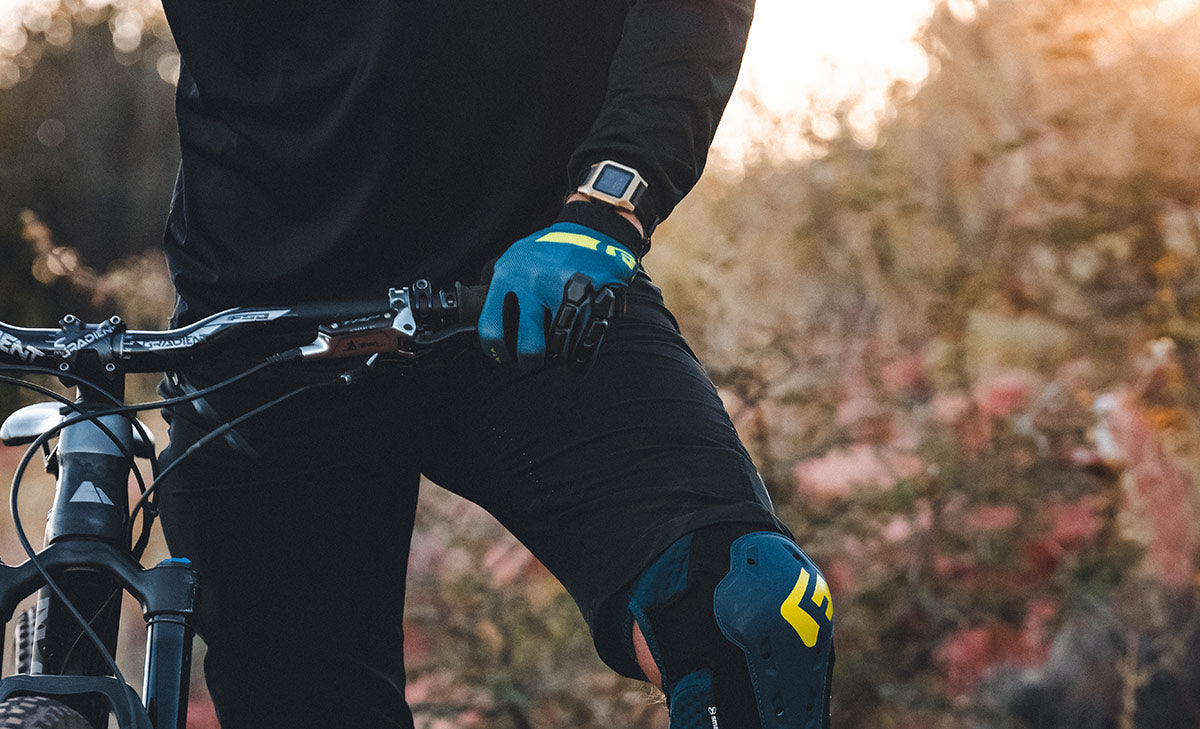 G-Form Sorata 2 Trail Glove - Storm / Green